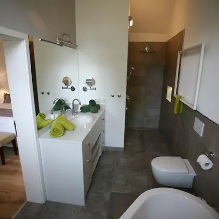 Oekonomiehof Apartment *